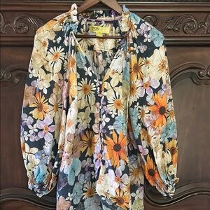 Floral Women's Top - Multicolor
